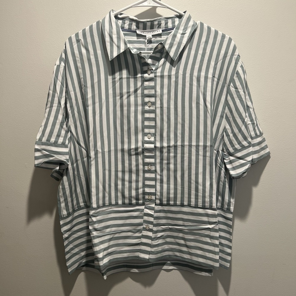 Jane + Delancey Women's Top Green And White Striped Button‎ Up Size L NWT